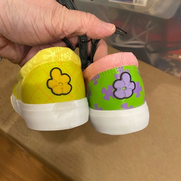 SpongeBob SquarePants & Patrick Slip on Canvas Sneakers Size 9 1/2 - Picture 11 of 12